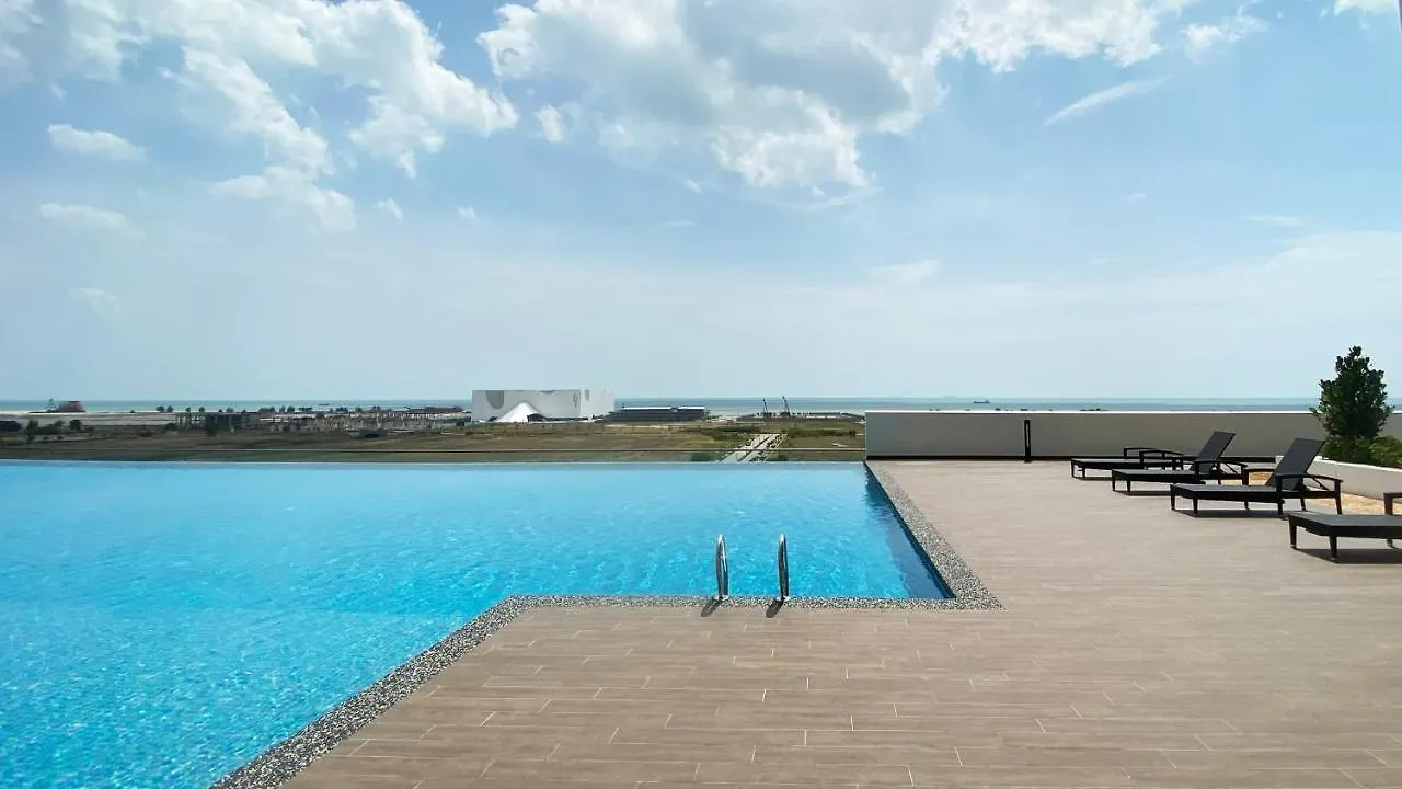 Amber Cove Seaview I 5 Pax I Wifi Appartement Malacca 0*,  Maleisië